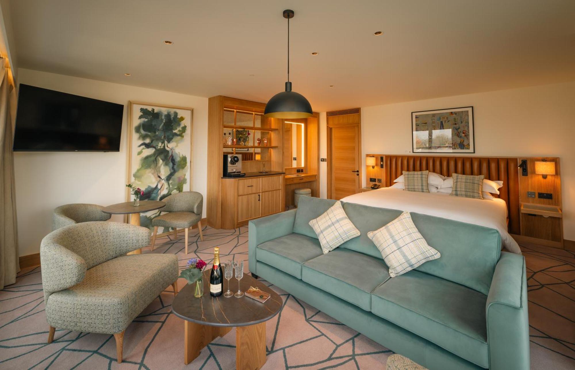 Kilkenny Pembroke Hotel Екстериор снимка