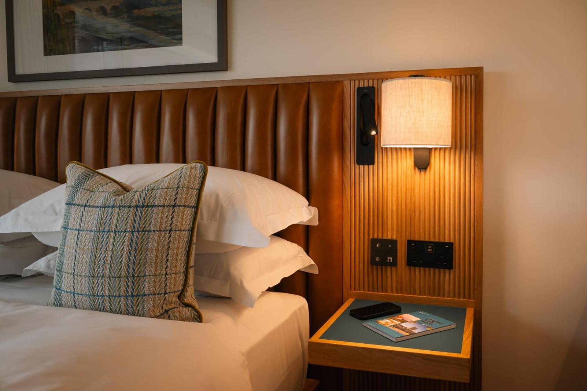 Kilkenny Pembroke Hotel Екстериор снимка
